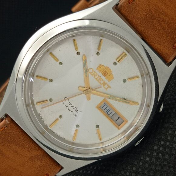 Orient Other - Vintage 1986 Orient Automatic Mens Silver Watch W/daydate & Gold accents